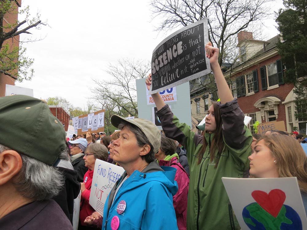 Doylestown Science March Crowd